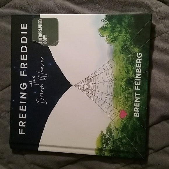 Freeing Freddie The Dream Weaver by Brent Feinberg Autograph Copy Book - Picture 2 of 2